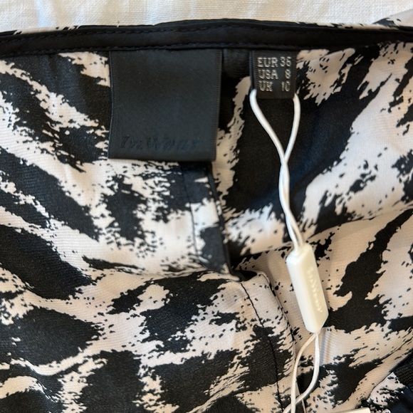 NEW In Wear Sinori Lightweight Dress Size 8 Medium Black & Beige Print $129 BNWT - Picture 11 of 14